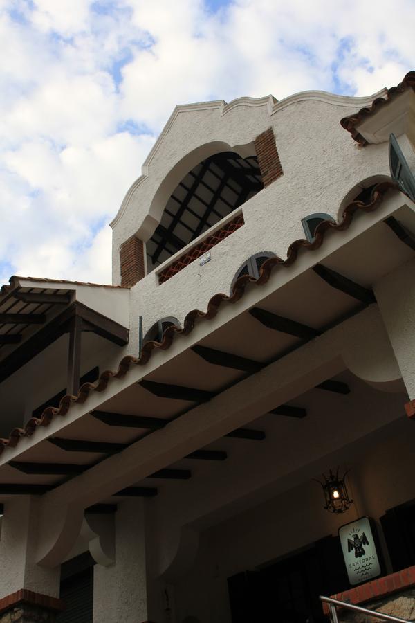 Santoral Restaurante Y Posada Pet Friendly Atlántida Exterior foto