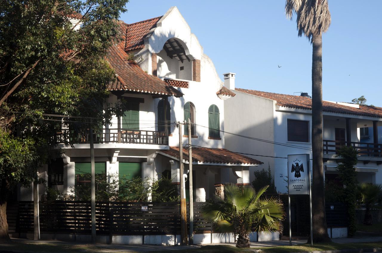 Santoral Restaurante Y Posada Pet Friendly Atlántida Exterior foto